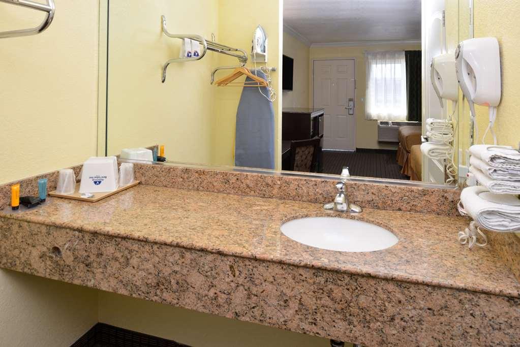 Americas Best Value Inn-Rialto Chambre photo