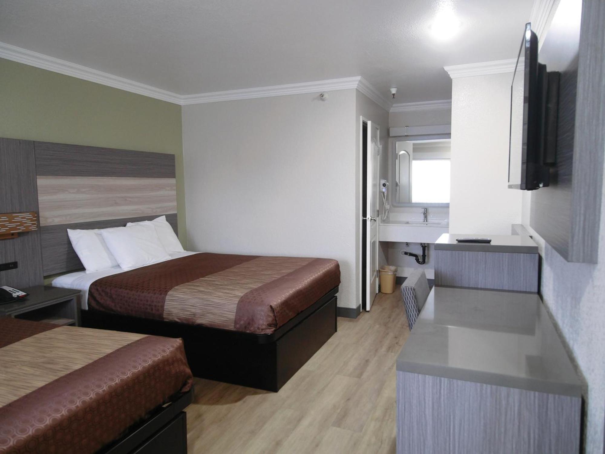 Americas Best Value Inn-Rialto Extérieur photo
