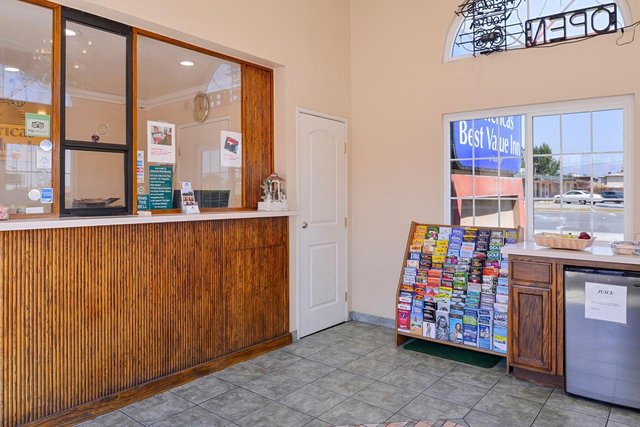 Americas Best Value Inn-Rialto Extérieur photo