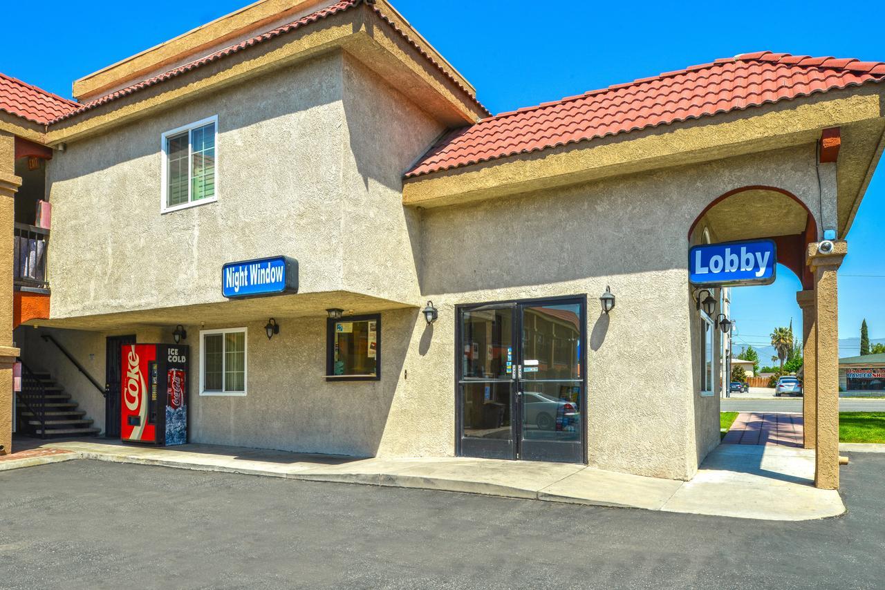 Americas Best Value Inn-Rialto Extérieur photo