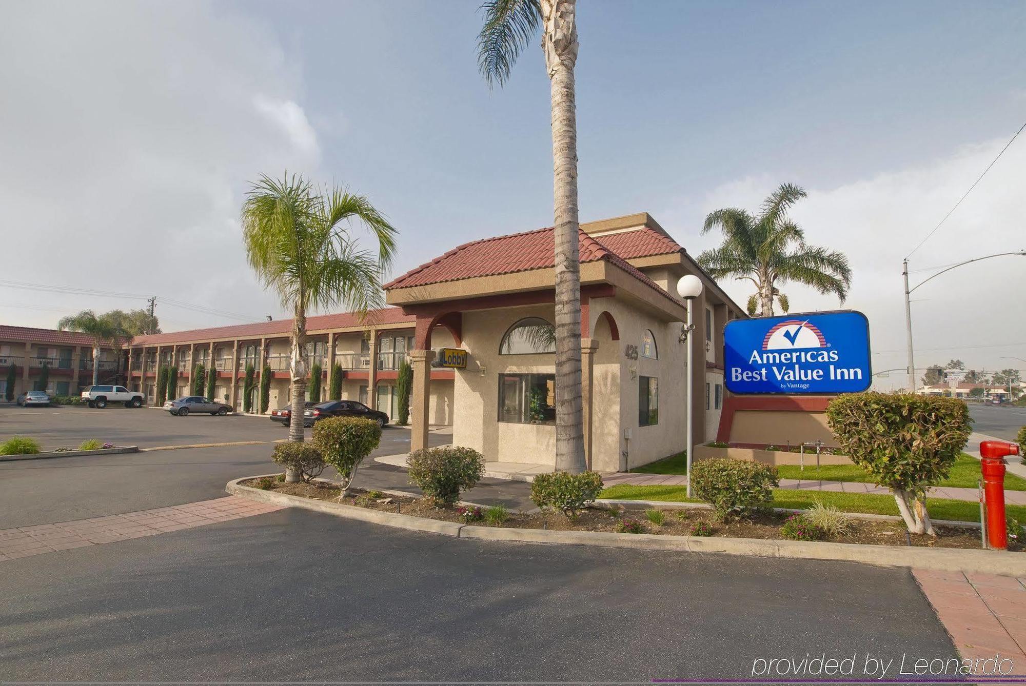 Americas Best Value Inn-Rialto Extérieur photo