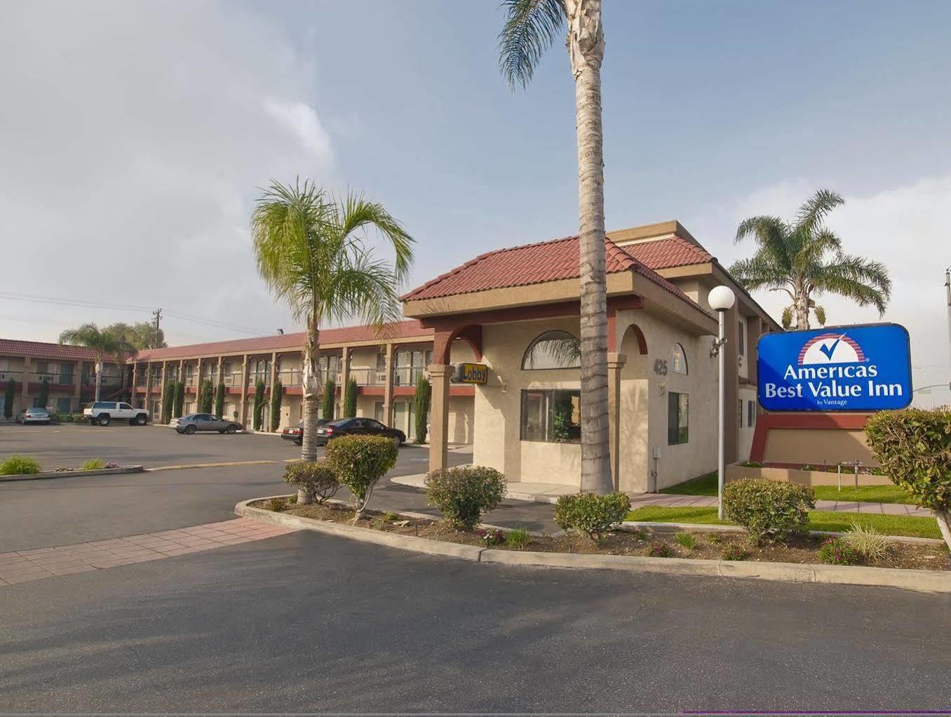Americas Best Value Inn-Rialto Extérieur photo